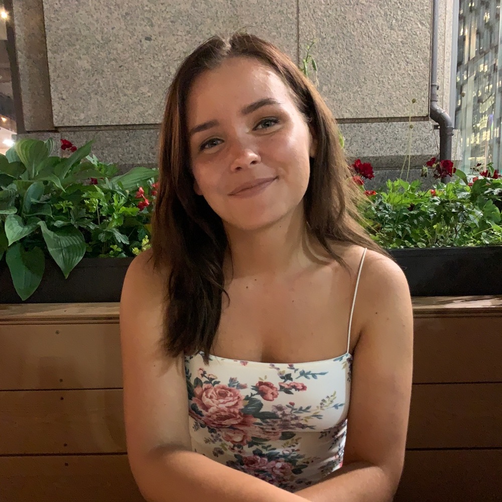 Meet your Posher, Emily
